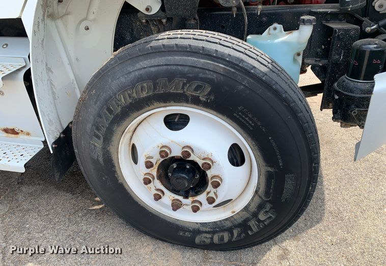 image for item DM1766 2018 Freightliner  M2106 refuse truck