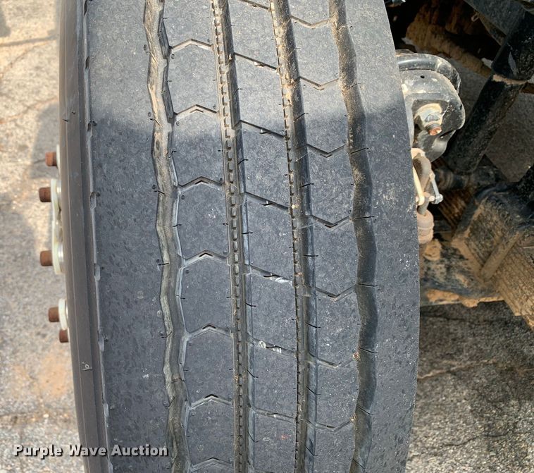 image for item DM1766 2018 Freightliner  M2106 refuse truck