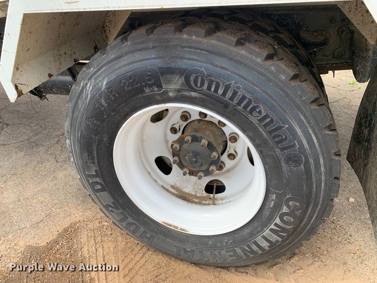 image for item DM1766 2018 Freightliner  M2106 refuse truck