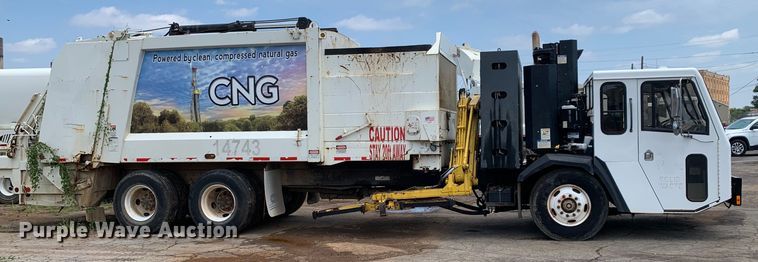 image for item DM1767 2014 Crane Carrier Low Entry refuse truck