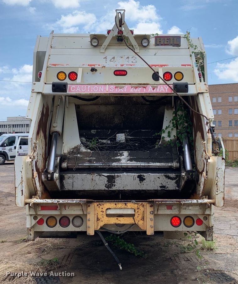 image for item DM1767 2014 Crane Carrier Low Entry refuse truck