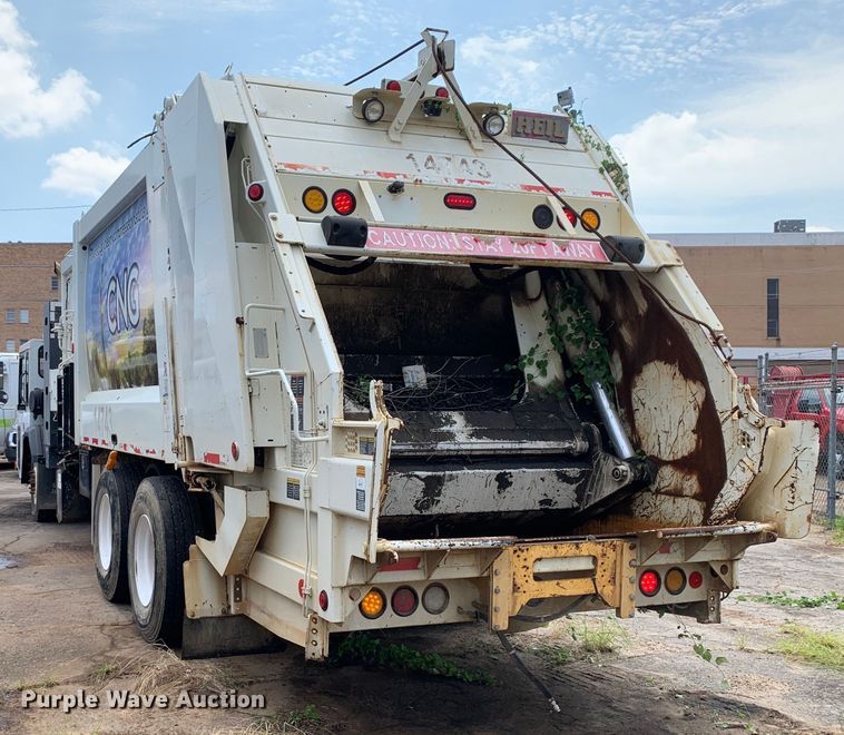 image for item DM1767 2014 Crane Carrier Low Entry refuse truck