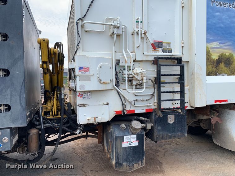 image for item DM1767 2014 Crane Carrier Low Entry refuse truck