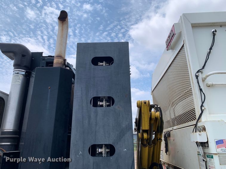 image for item DM1767 2014 Crane Carrier Low Entry refuse truck