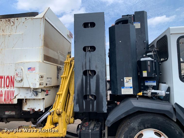 image for item DM1767 2014 Crane Carrier Low Entry refuse truck