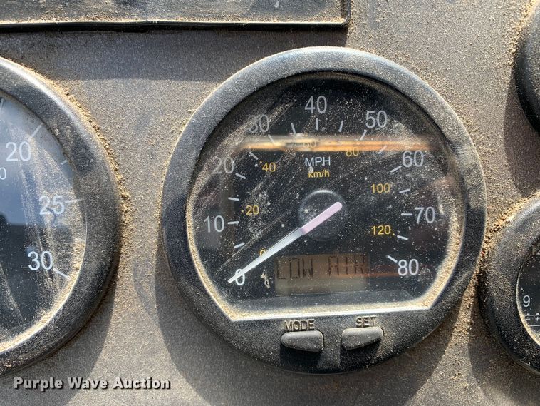 image for item DM1767 2014 Crane Carrier Low Entry refuse truck