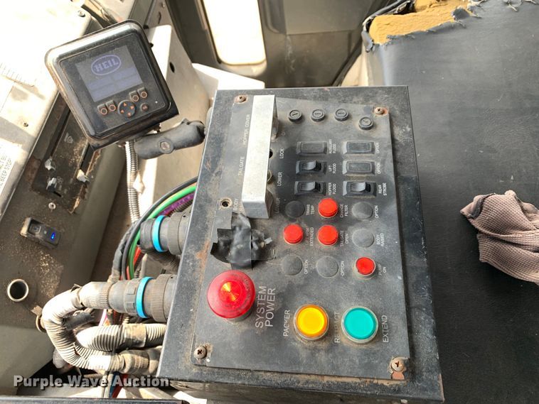 image for item DM1767 2014 Crane Carrier Low Entry refuse truck