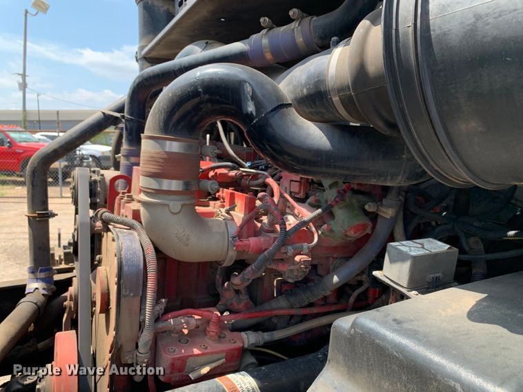 image for item DM1767 2014 Crane Carrier Low Entry refuse truck