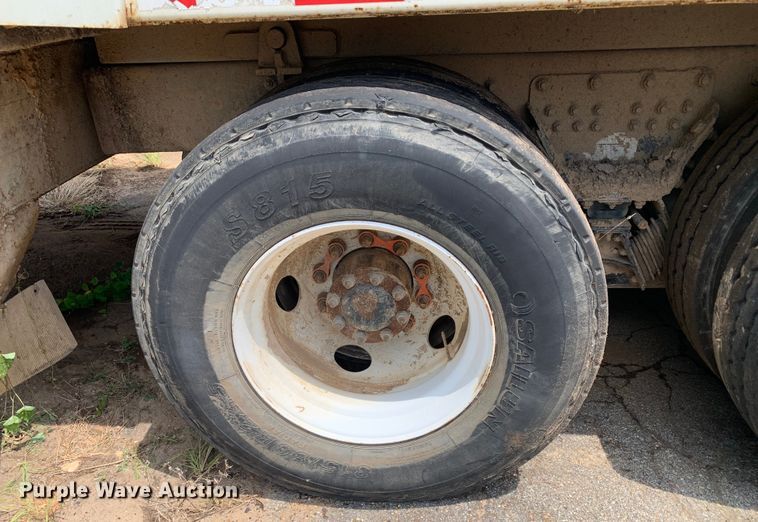 image for item DM1767 2014 Crane Carrier Low Entry refuse truck