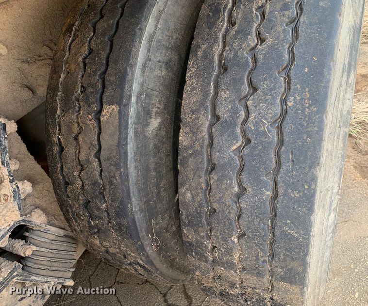 image for item DM1767 2014 Crane Carrier Low Entry refuse truck