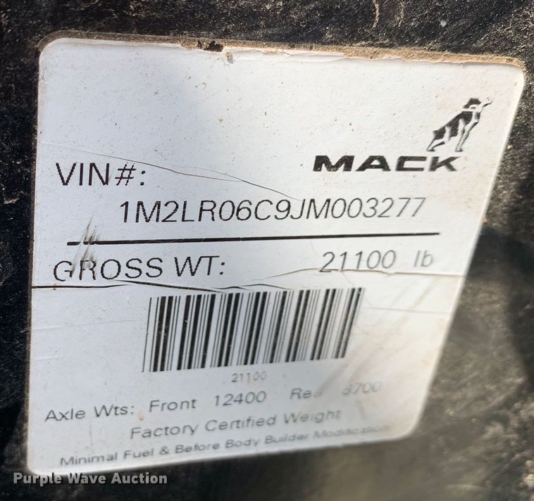 image for item DM1768 2018 Mack LR613 refuse truck