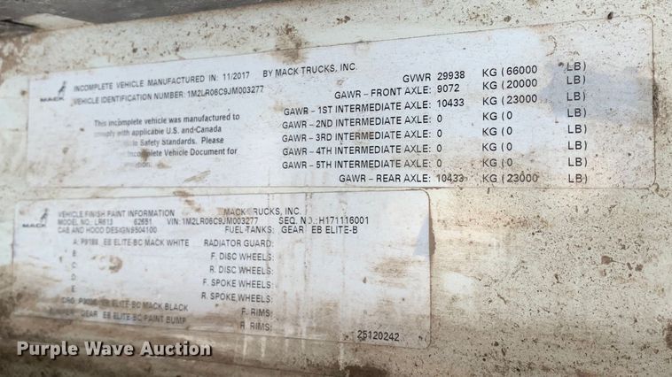 image for item DM1768 2018 Mack LR613 refuse truck