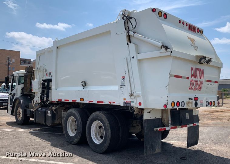 image for item DM1770 2018 Mack LR613 refuse truck