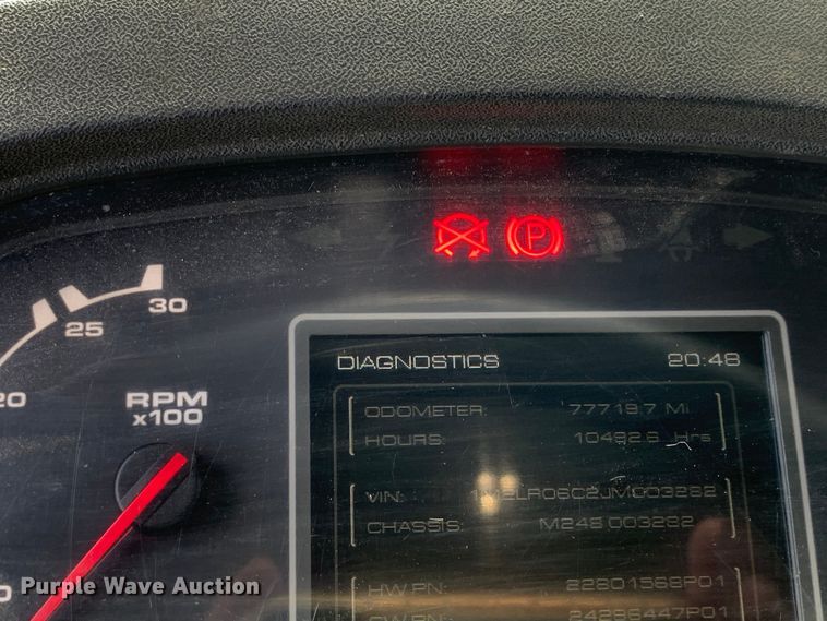 image for item DM1770 2018 Mack LR613 refuse truck