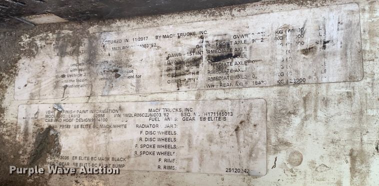 image for item DM1770 2018 Mack LR613 refuse truck