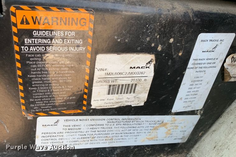 image for item DM1770 2018 Mack LR613 refuse truck