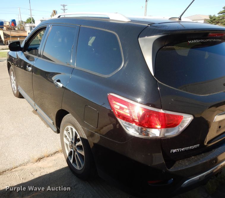 image for item DM3041 2013 Nissan Pathfinder SL SUV