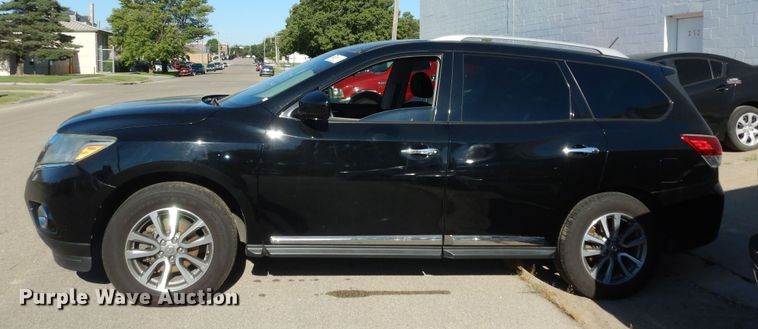 image for item DM3041 2013 Nissan Pathfinder SL SUV