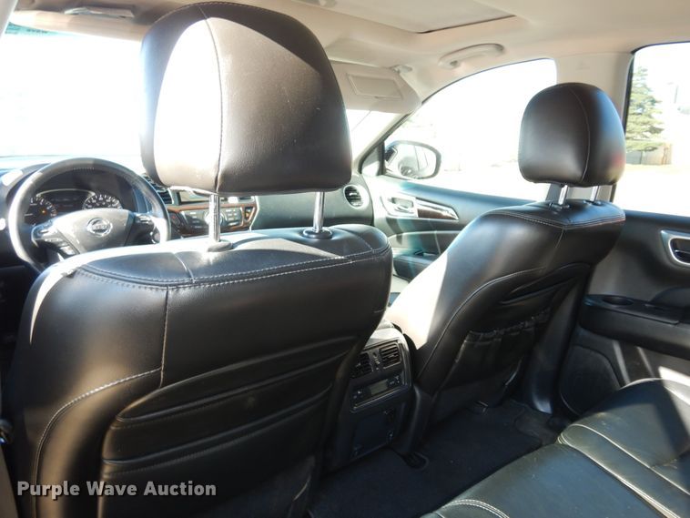 image for item DM3041 2013 Nissan Pathfinder SL SUV