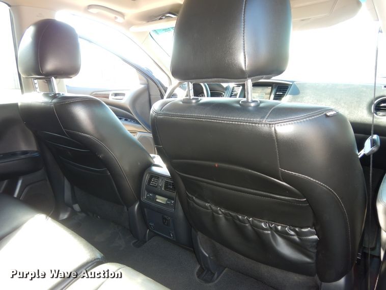 image for item DM3041 2013 Nissan Pathfinder SL SUV