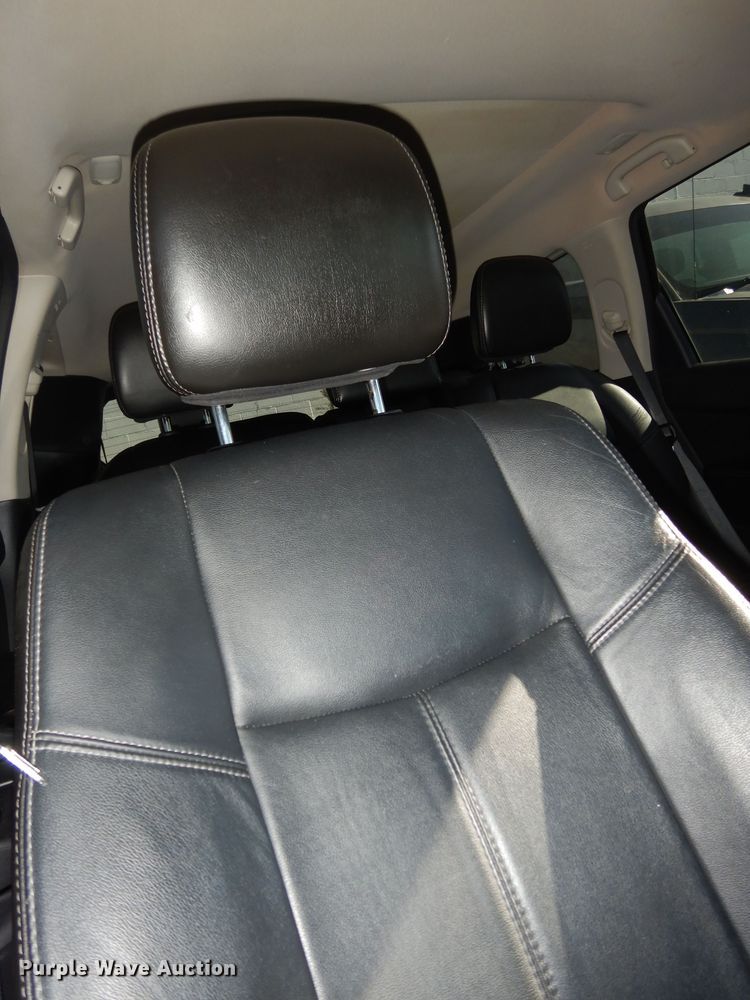 image for item DM3041 2013 Nissan Pathfinder SL SUV