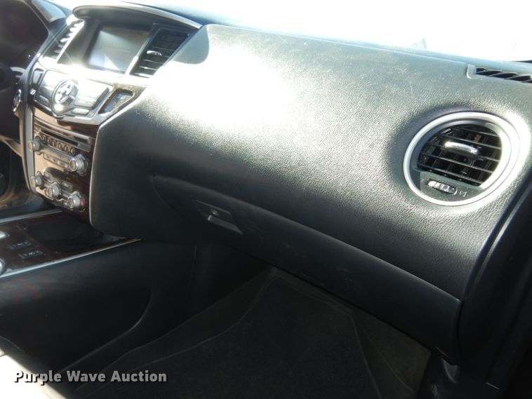 image for item DM3041 2013 Nissan Pathfinder SL SUV