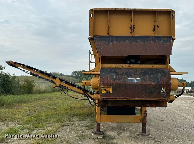 image for item DP6673 Wildcat RHC 6-230 trommel screen