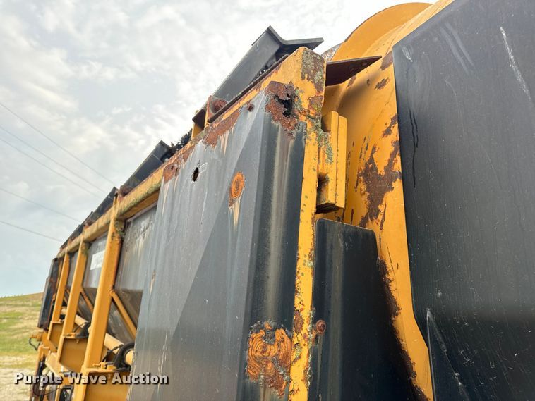 image for item DP6673 Wildcat RHC 6-230 trommel screen