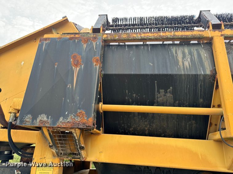 image for item DP6673 Wildcat RHC 6-230 trommel screen