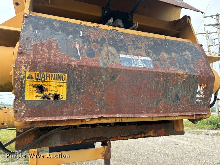 image for item DP6673 Wildcat RHC 6-230 trommel screen