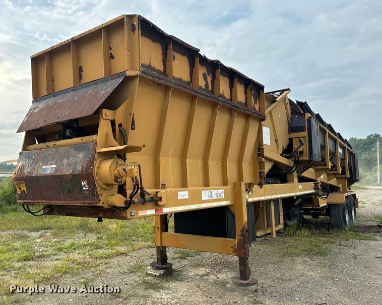 image for item DP6673 Wildcat RHC 6-230 trommel screen