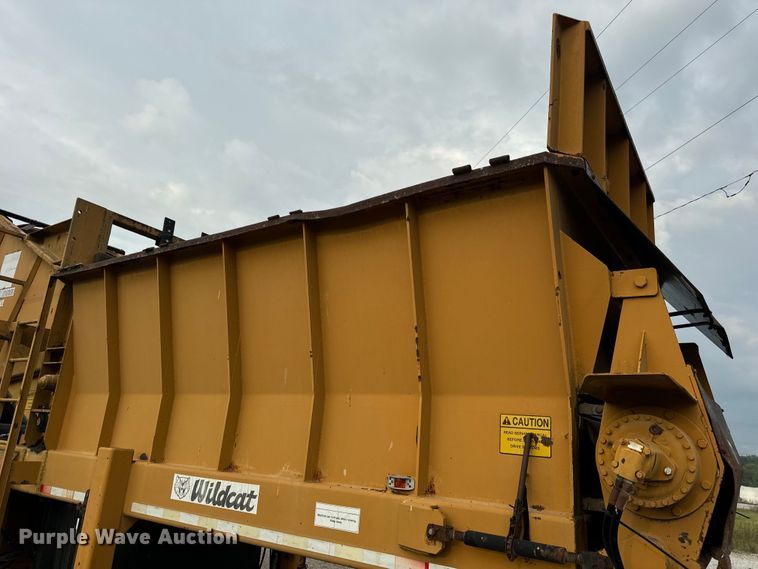 image for item DP6673 Wildcat RHC 6-230 trommel screen