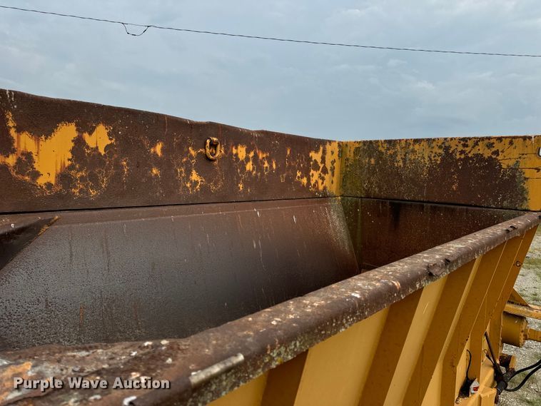 image for item DP6673 Wildcat RHC 6-230 trommel screen