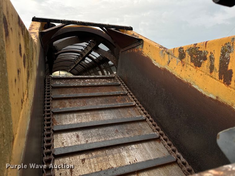 image for item DP6673 Wildcat RHC 6-230 trommel screen