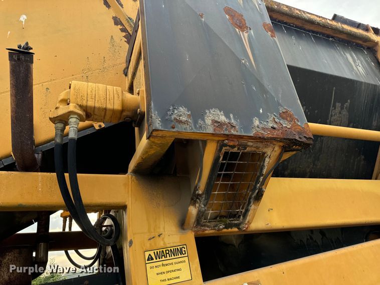 image for item DP6673 Wildcat RHC 6-230 trommel screen