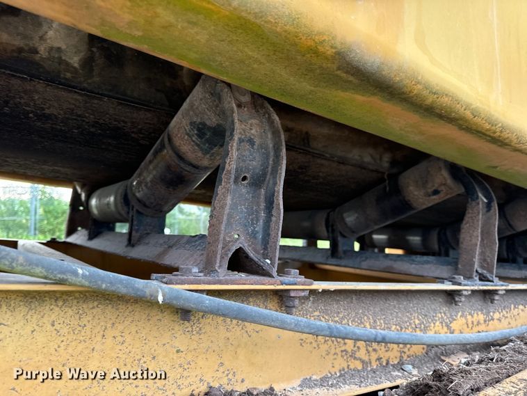 image for item DP6673 Wildcat RHC 6-230 trommel screen