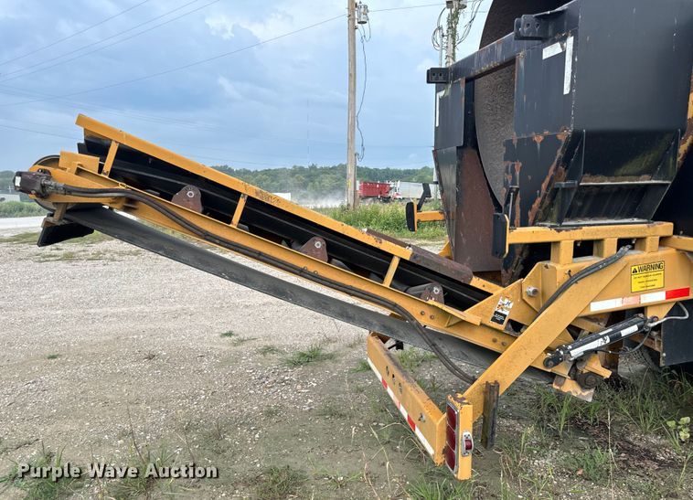 image for item DP6673 Wildcat RHC 6-230 trommel screen