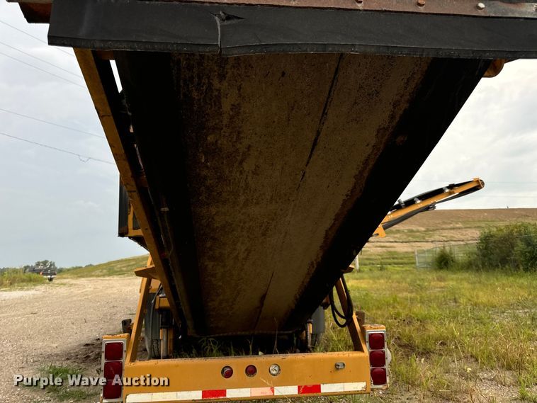 image for item DP6673 Wildcat RHC 6-230 trommel screen