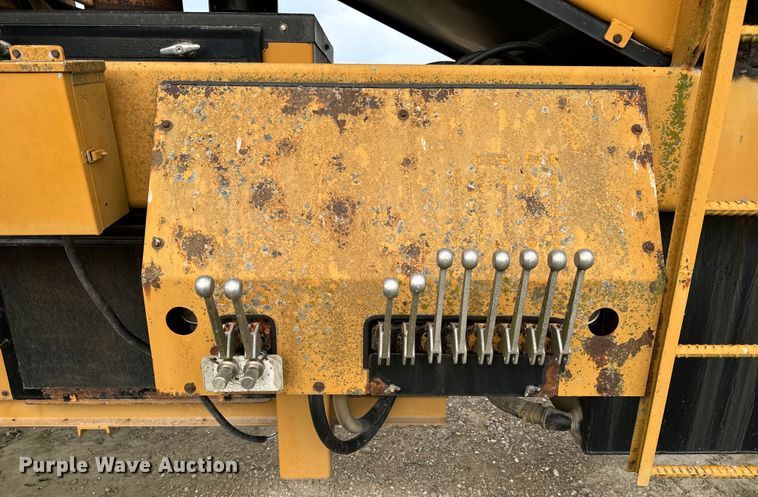 image for item DP6673 Wildcat RHC 6-230 trommel screen