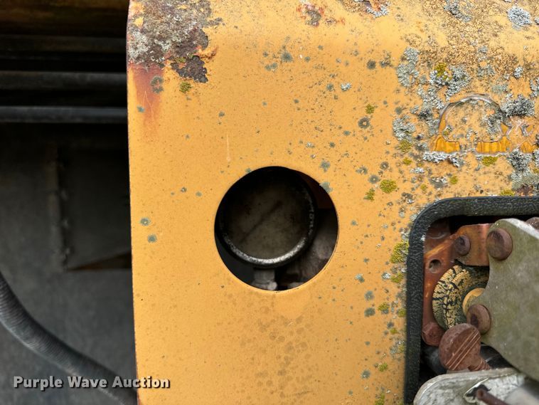 image for item DP6673 Wildcat RHC 6-230 trommel screen