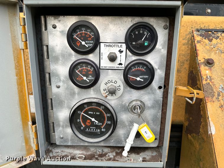 image for item DP6673 Wildcat RHC 6-230 trommel screen