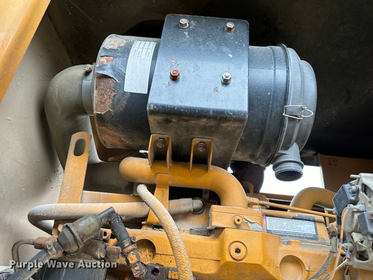 image for item DP6673 Wildcat RHC 6-230 trommel screen