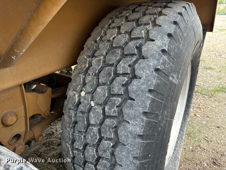 image for item DP6673 Wildcat RHC 6-230 trommel screen