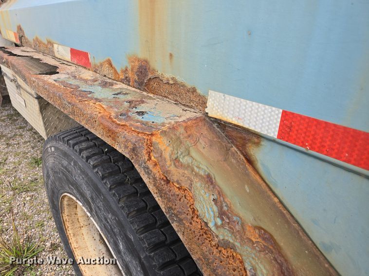 image for item DQ4473 2005 Ford F650 Super Duty XL refuse truck