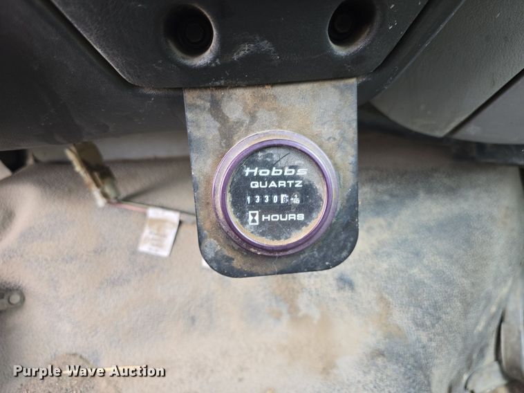 image for item DQ4473 2005 Ford F650 Super Duty XL refuse truck