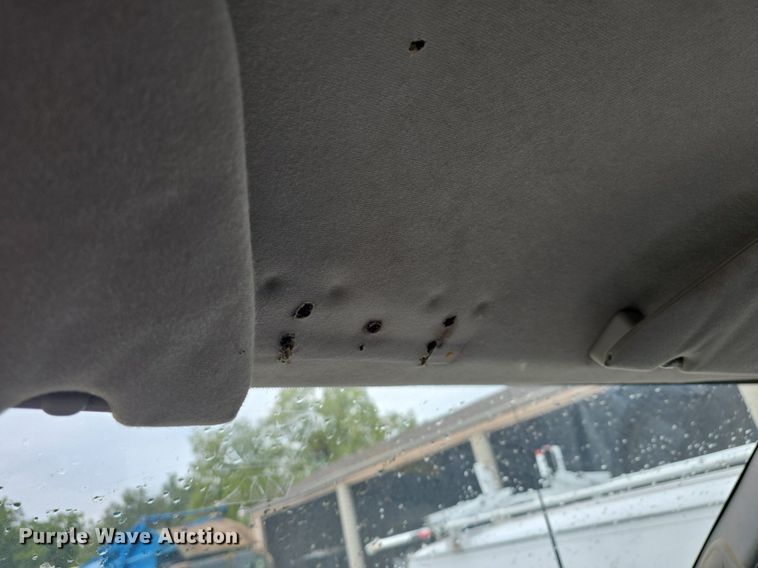 image for item DQ4473 2005 Ford F650 Super Duty XL refuse truck