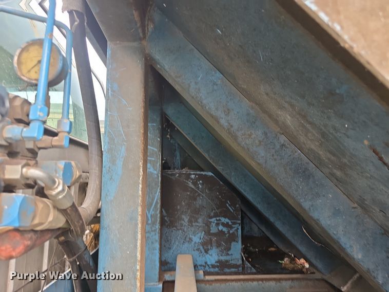 image for item DQ4473 2005 Ford F650 Super Duty XL refuse truck