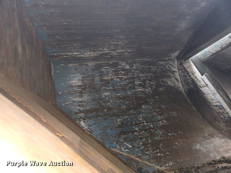 image for item DQ4473 2005 Ford F650 Super Duty XL refuse truck