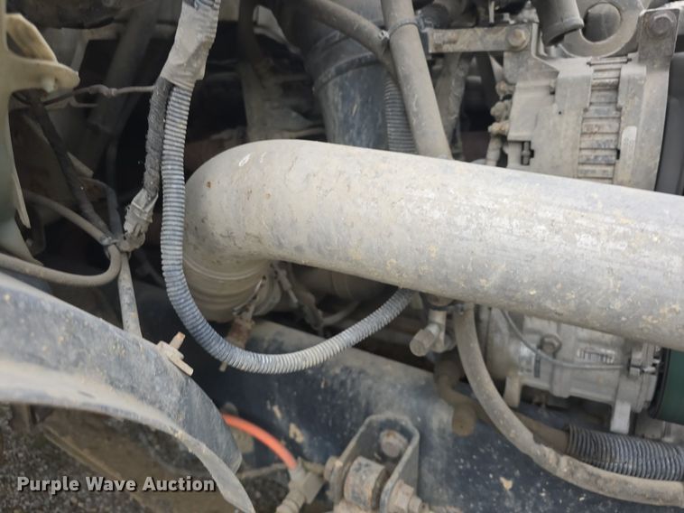 image for item DQ4473 2005 Ford F650 Super Duty XL refuse truck