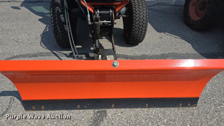 image for item DQ4475 2005 Kubota B3030 MFWD tractor